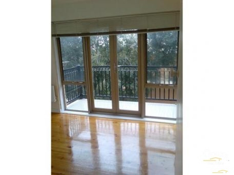 1/11 Foam Street, Parkdale VIC 3195