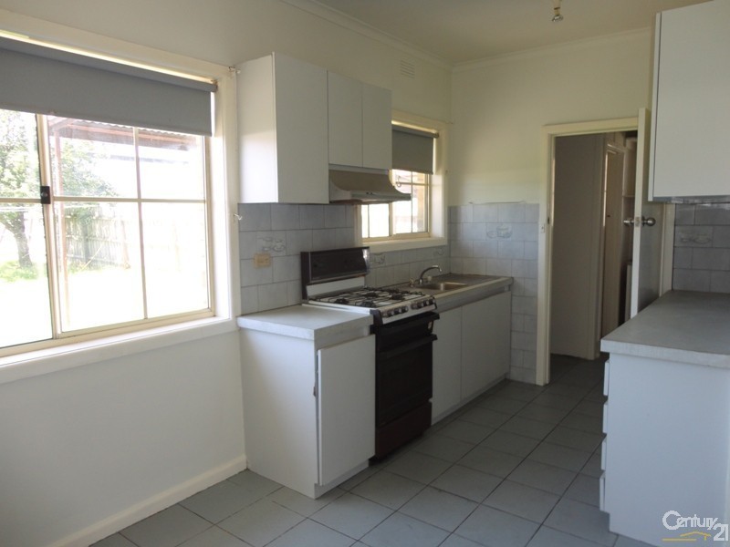 21 McMillan Street, Clayton South VIC 3169