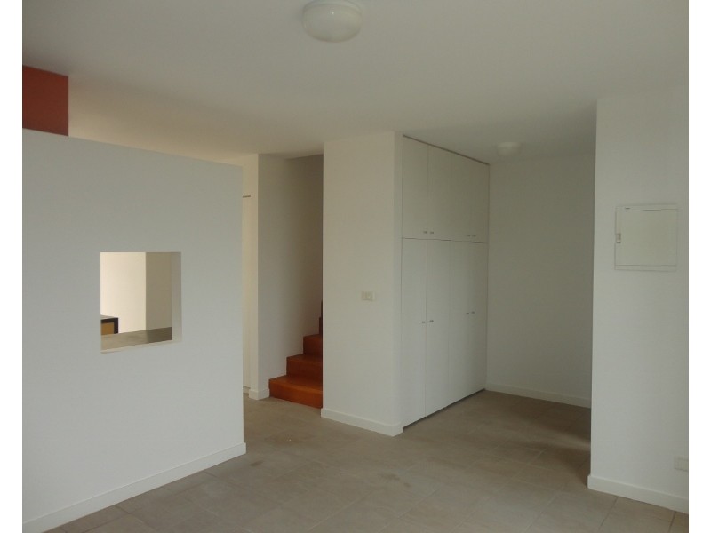 1/27-29 Clayton Road, Oakleigh East VIC 3166