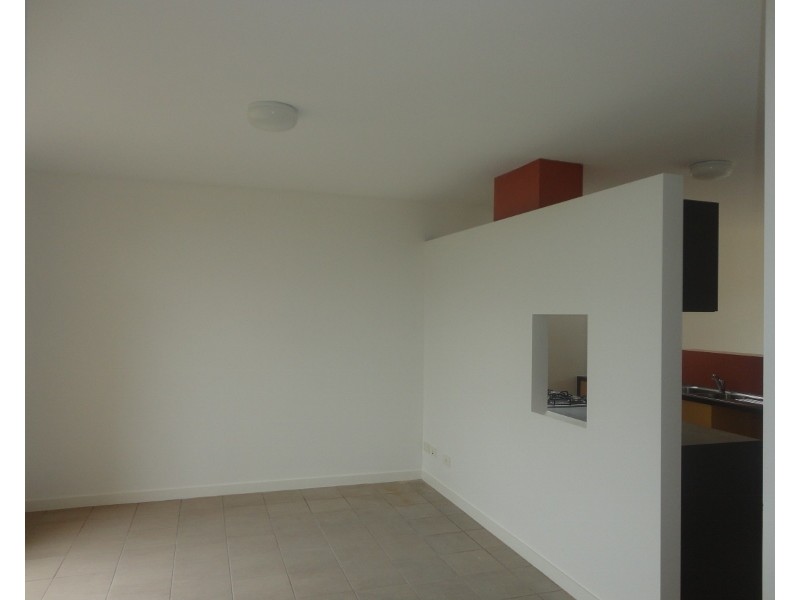 1/27-29 Clayton Road, Oakleigh East VIC 3166