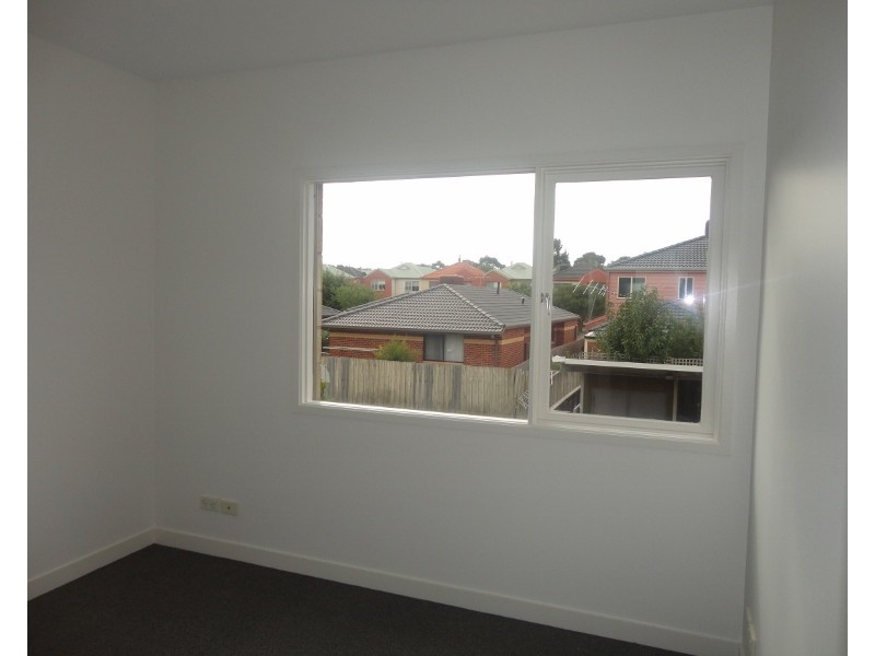 1/27-29 Clayton Road, Oakleigh East VIC 3166