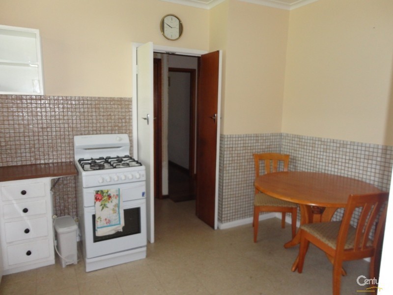 45 Main Road, Clayton South VIC 3169