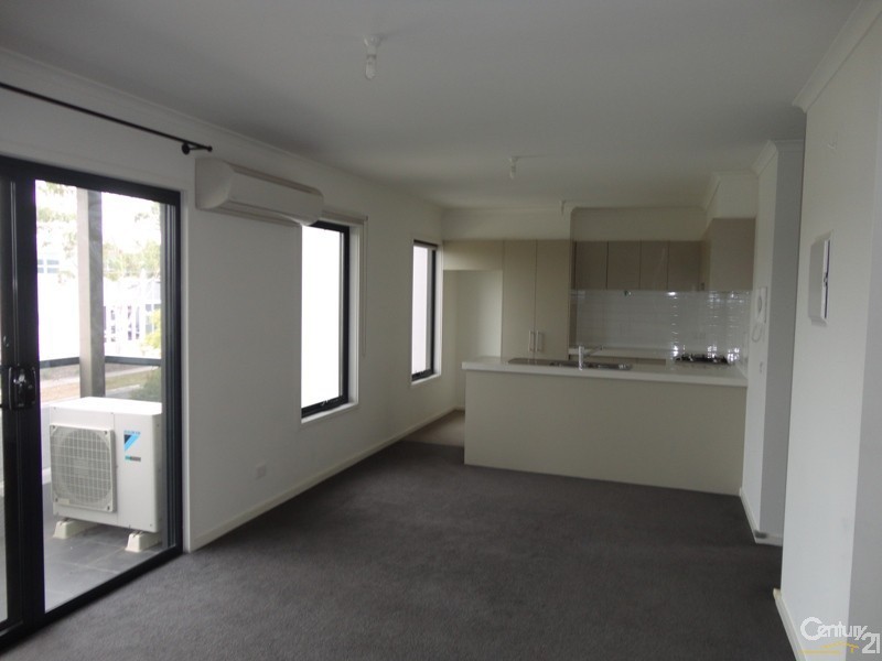 13/24-26 Burton Avenue, Clayton VIC 3168