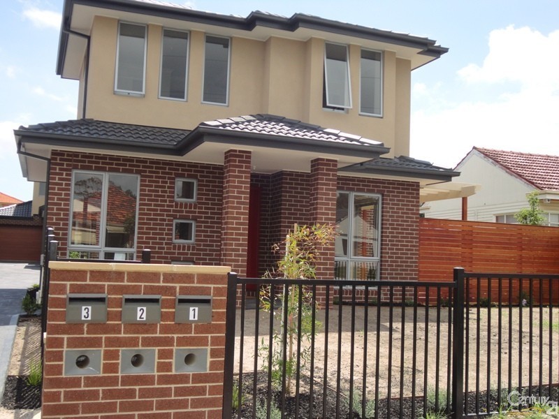 2/107 Kanooka Grove, Clayton VIC 3168