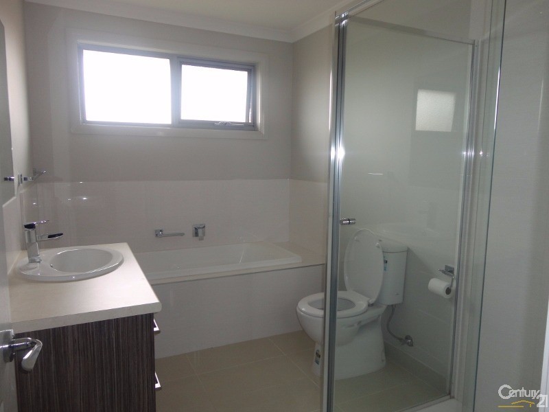 3/107 Kanooka Grove, Clayton VIC 3168