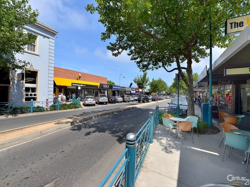 23 Carpenter Street, Brighton VIC 3186