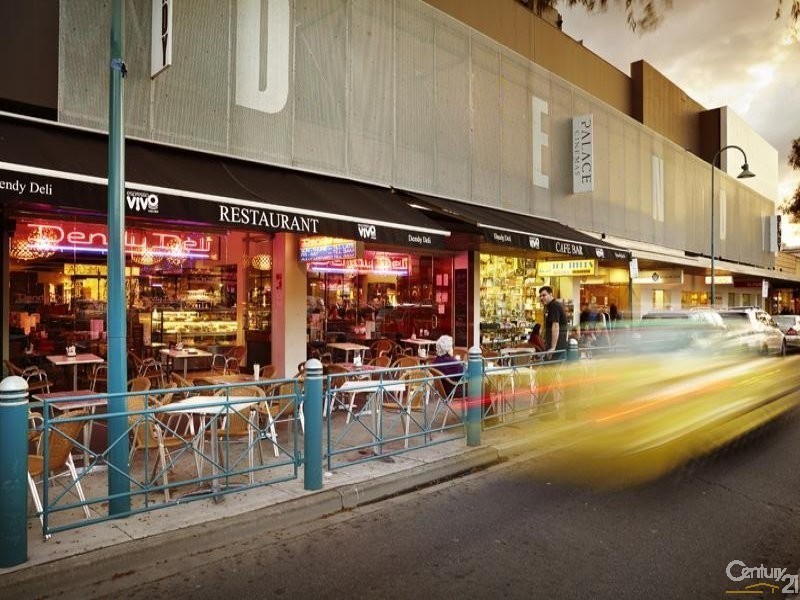 23 Carpenter Street, Brighton VIC 3186