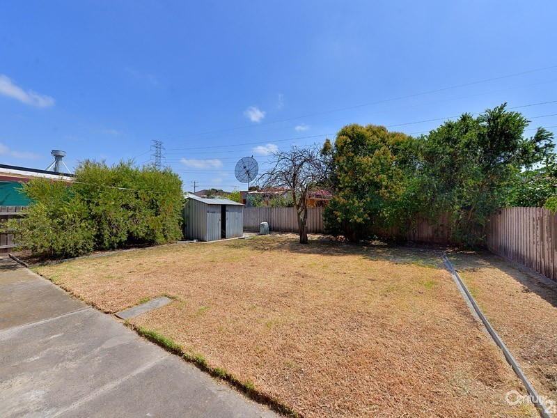 14 Durham Place, Clayton South VIC 3169