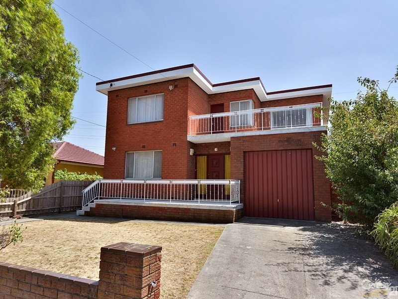 14 Durham Place, Clayton South VIC 3169