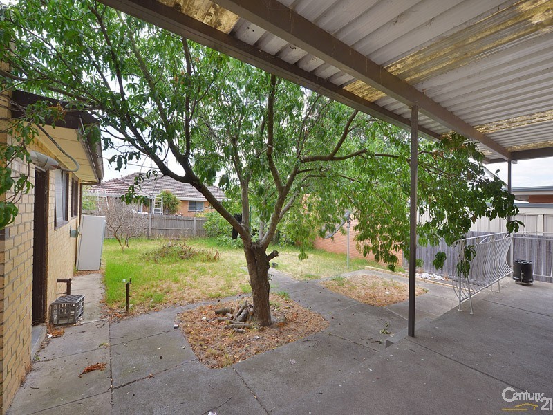 5  Caroline Street, Clayton VIC 3168