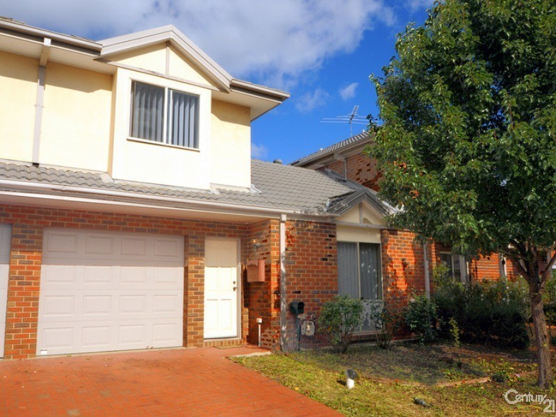 9/3 McKelvie Court, Glen Waverley VIC 3150