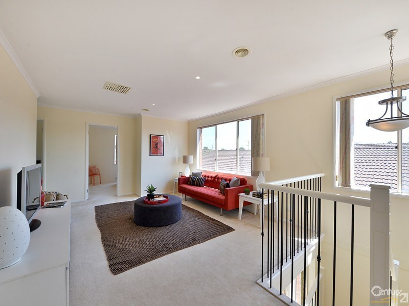 1/25 Sundowner Avenue, Clarinda VIC 3169
