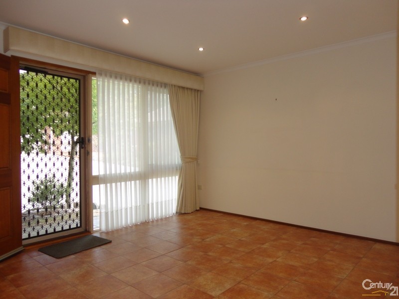 7/2-18 Bourke Road, Oakleigh South VIC 3167