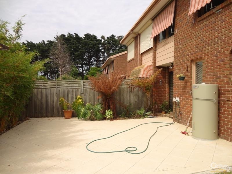 7/2-18 Bourke Road, Oakleigh South VIC 3167