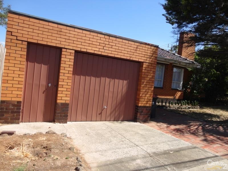 40 Finch Street, Clayton VIC 3168