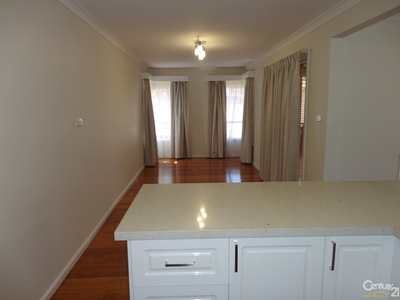 40 Finch Street, Clayton VIC 3168