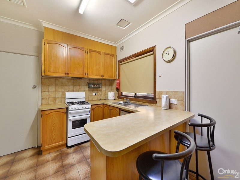 80 Browns Road, Clayton VIC 3168