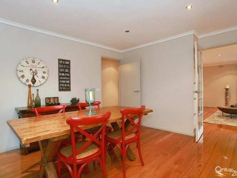 20 Rosewall Place, Clarinda VIC 3169