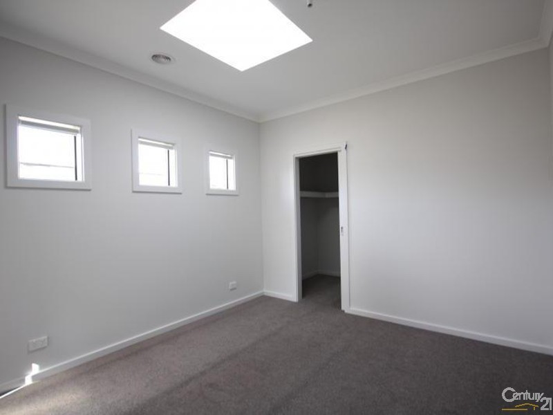 3/54 East Road, Seaford VIC 3198