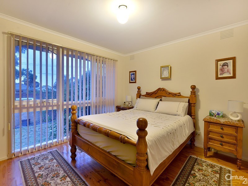 34 Merrigum Crescent, Clarinda VIC 3169