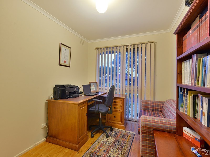 34 Merrigum Crescent, Clarinda VIC 3169