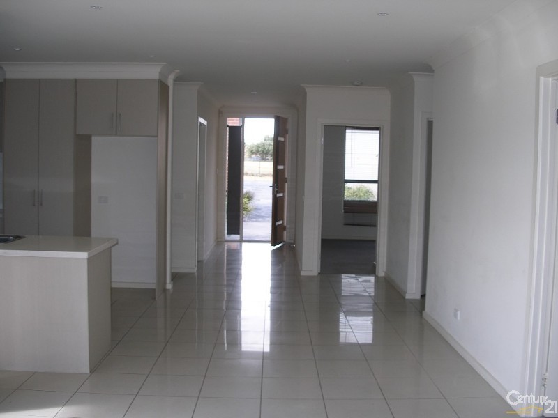 5/31-33 Tully Road, Clarinda VIC 3169