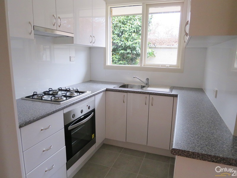 2/7 Crawford, Clarinda VIC 3169