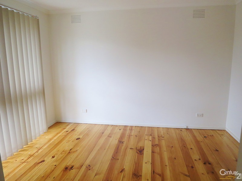 2/7 Crawford, Clarinda VIC 3169