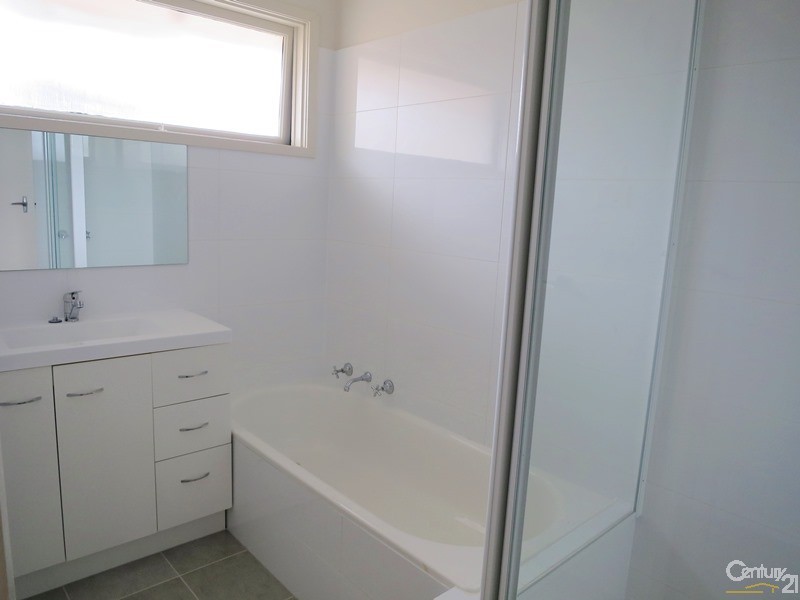 2/7 Crawford, Clarinda VIC 3169