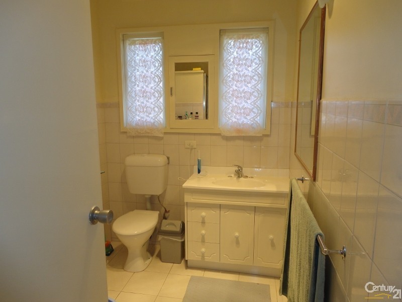 1 Luke Street, Clayton VIC 3168