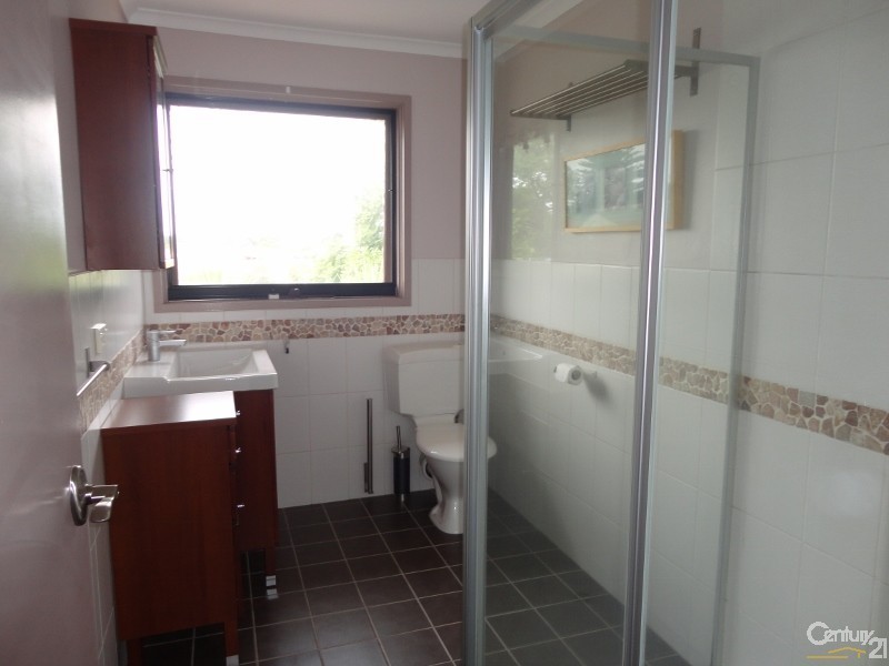 4/1176 Centre Road, Clayton South VIC 3169