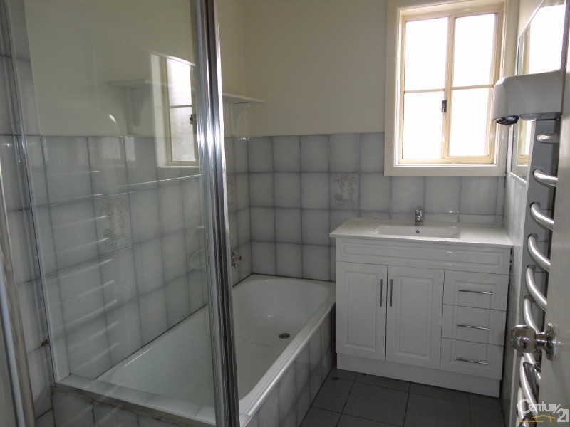 21 McMillan Street, Clayton VIC 3168