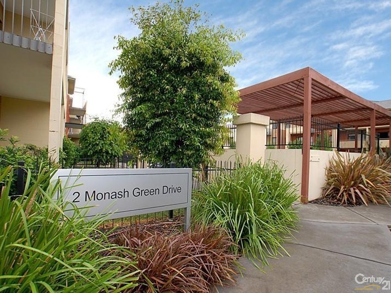 33/2 Monash Green Drive, Clayton VIC 3168
