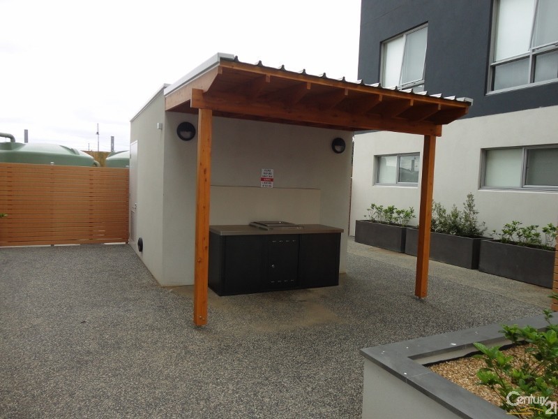 9/3 Sandbelt Close, Heatherton VIC 3202