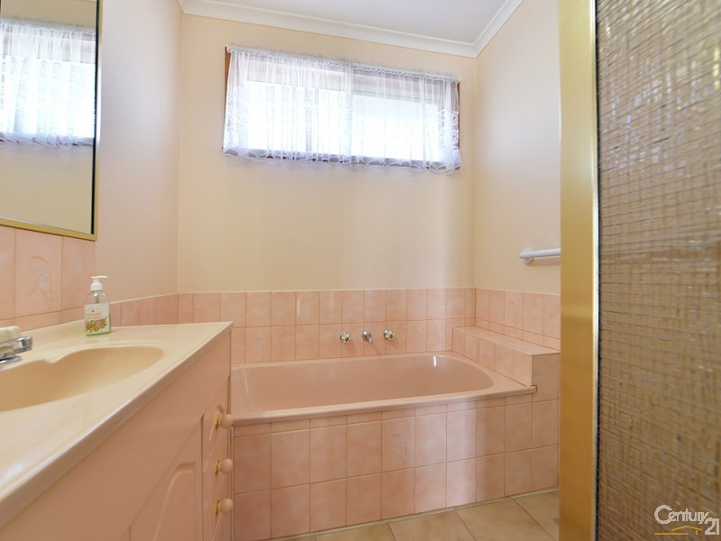 2A Eva Street, Clayton VIC 3168