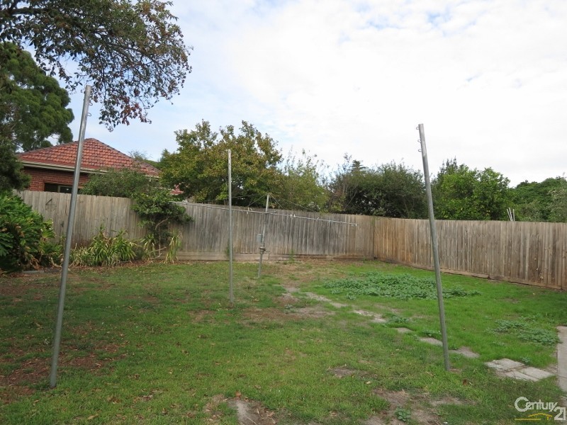 38 Lindsay Avenue, Murrumbeena VIC 3163