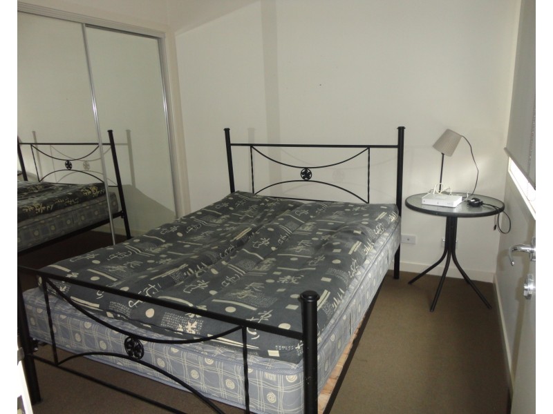 30/2 Greenfield Drive, Clayton VIC 3168