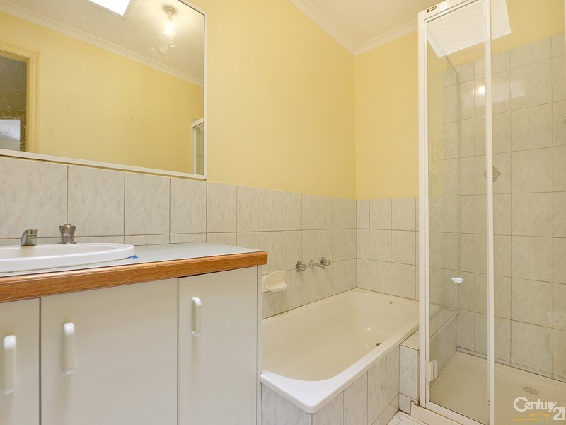 2/22 Riley Street, Oakleigh South VIC 3167