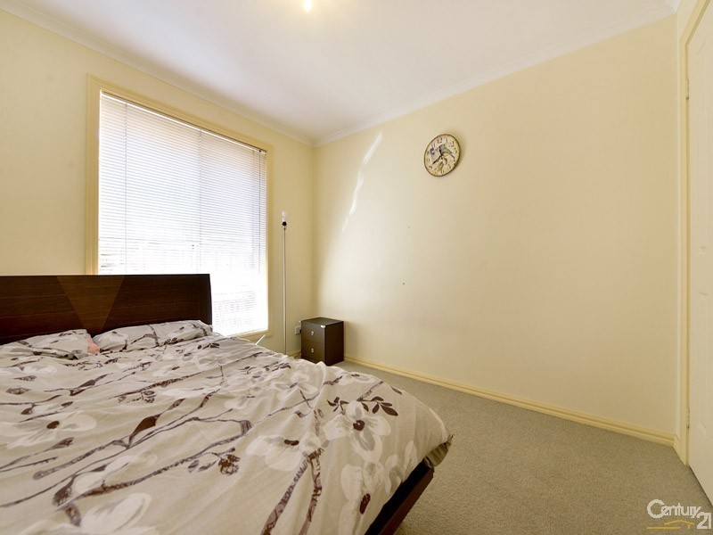 2/22 Riley Street, Oakleigh South VIC 3167