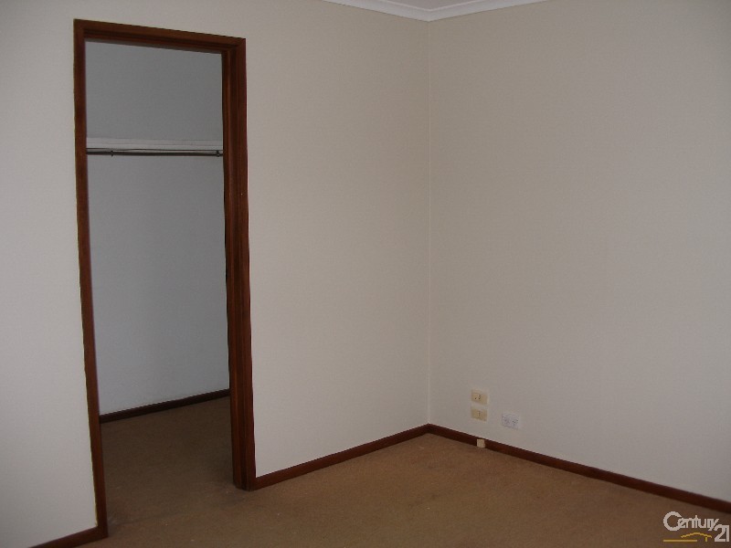 93 Hunt Crescent, Clarinda VIC 3169