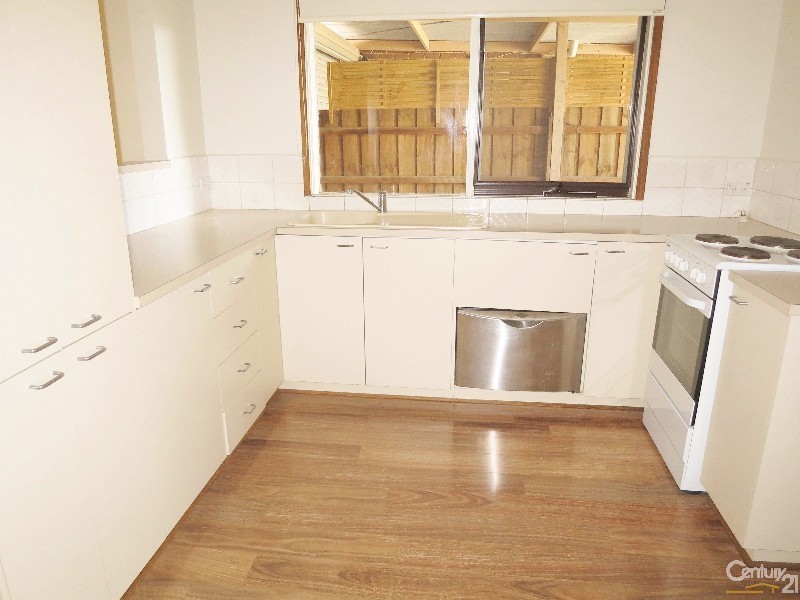 9/2-18 Bourke Road, Oakleigh South VIC 3167