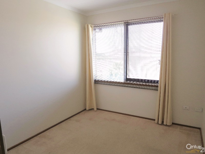 9/2-18 Bourke Road, Oakleigh South VIC 3167