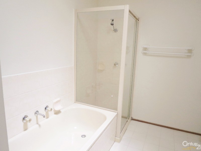 9/2-18 Bourke Road, Oakleigh South VIC 3167