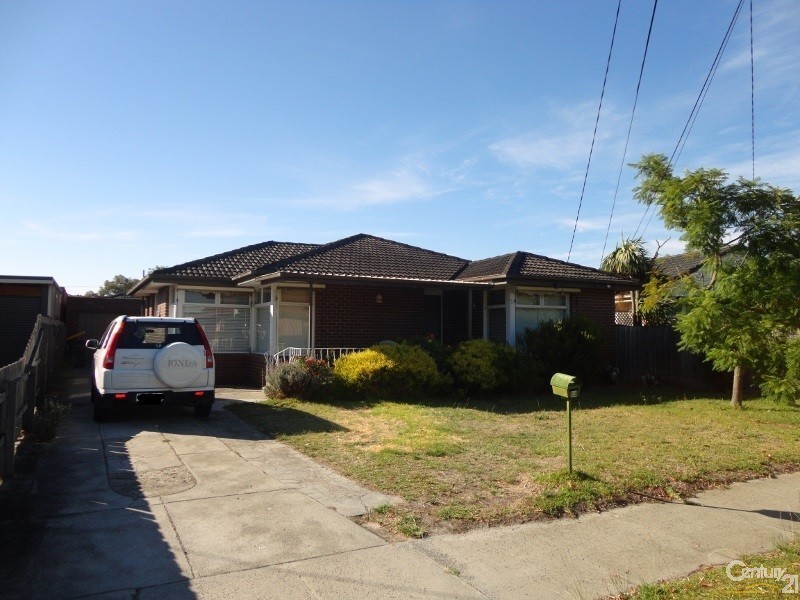 63 Bushland Avenue, Clayton South VIC 3169