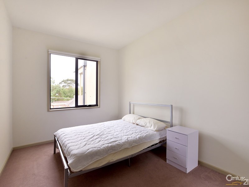 25/76 East Boundary Road, Bentleigh East VIC 3165