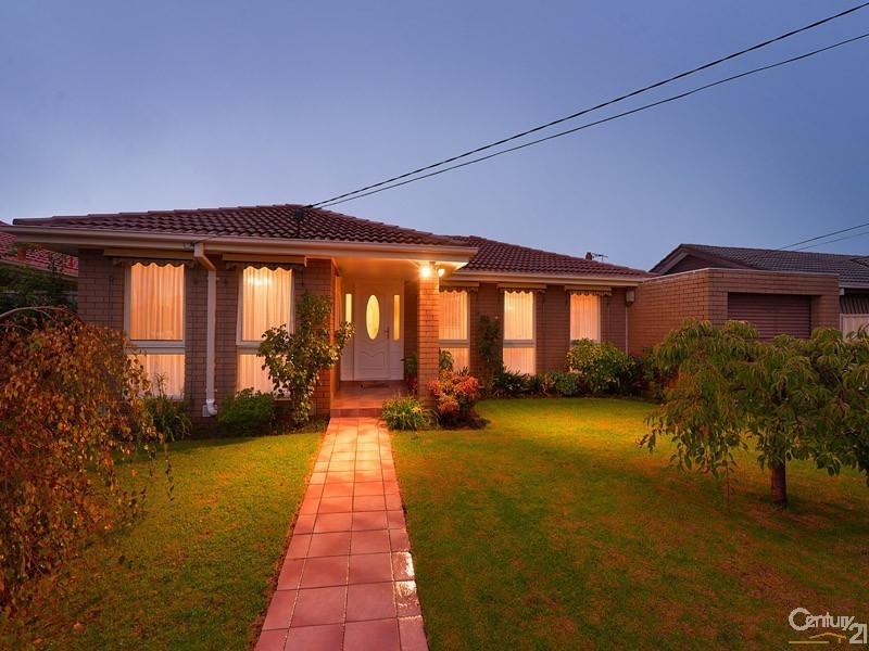 36 Sundowner Ave, Clarinda VIC 3169