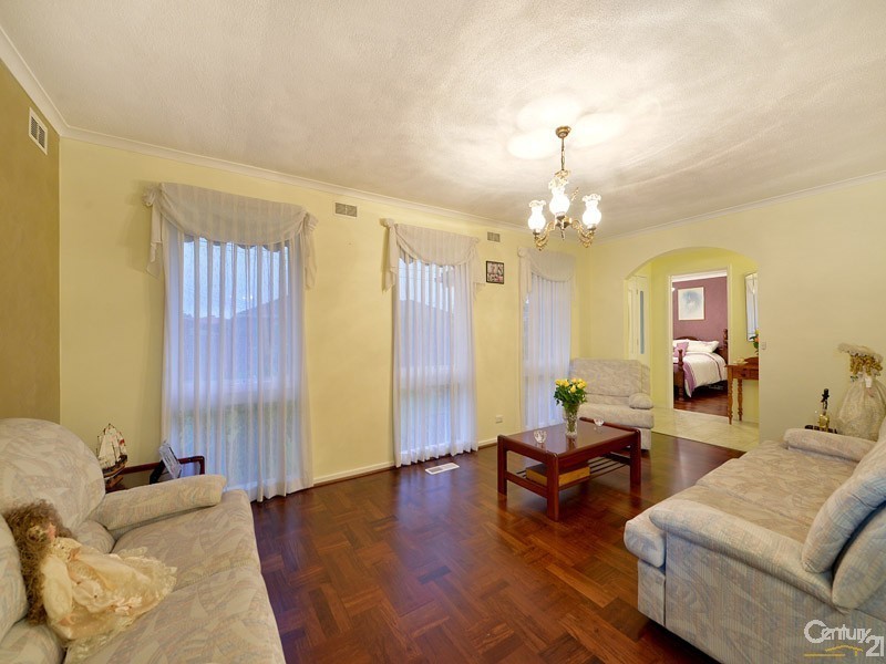 36 Sundowner Ave, Clarinda VIC 3169