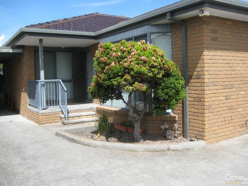 2/90 Ormond Road, Clayton VIC 3168