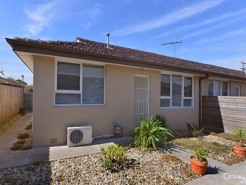 4/19 Oakes Avenue, Clayton South VIC 3169