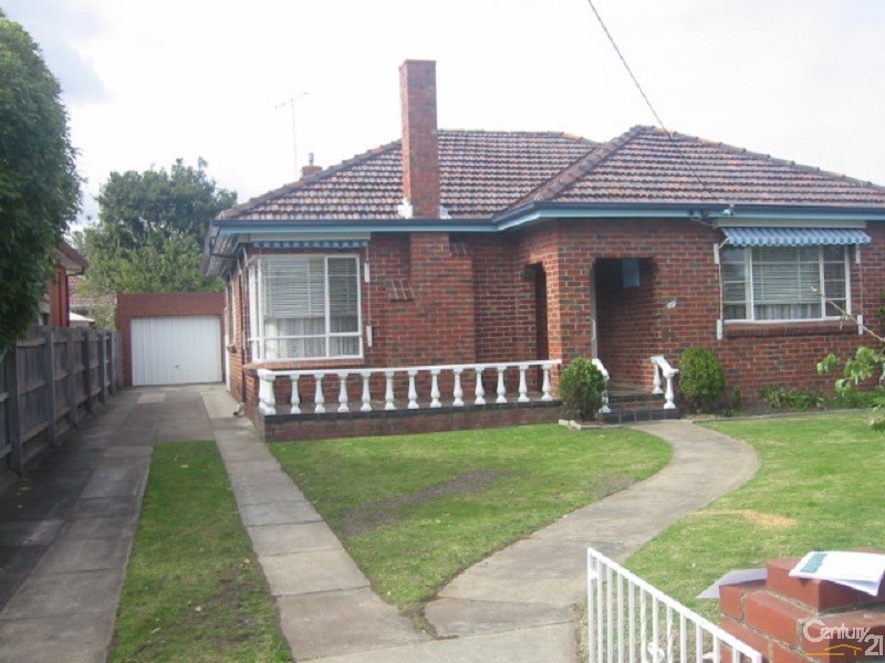 10 Selworthy Avenue, Oakleigh South VIC 3167